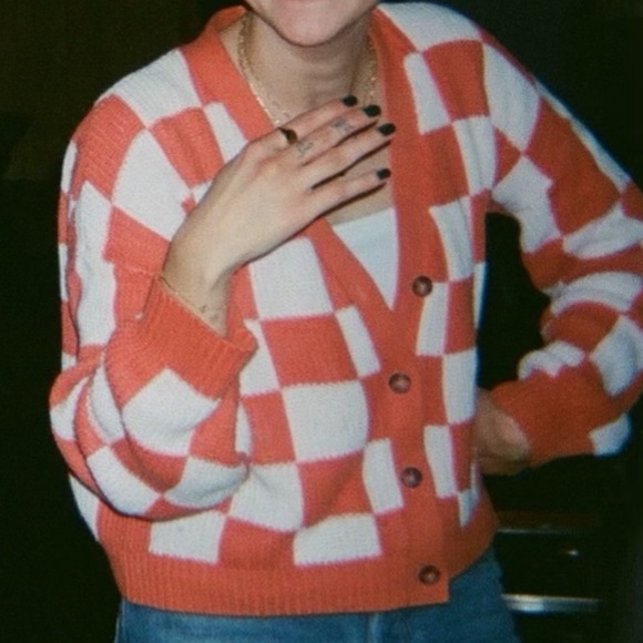 Checker Button-Up Cardigan Sweater - Picture 5 of 6